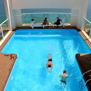 https://begonia.nhatrangbesthotels.com