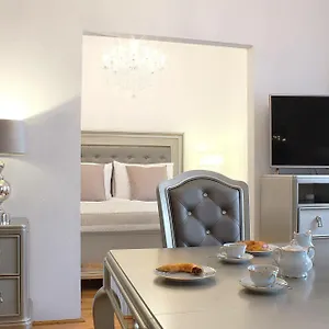 Aparthotel Milford ****